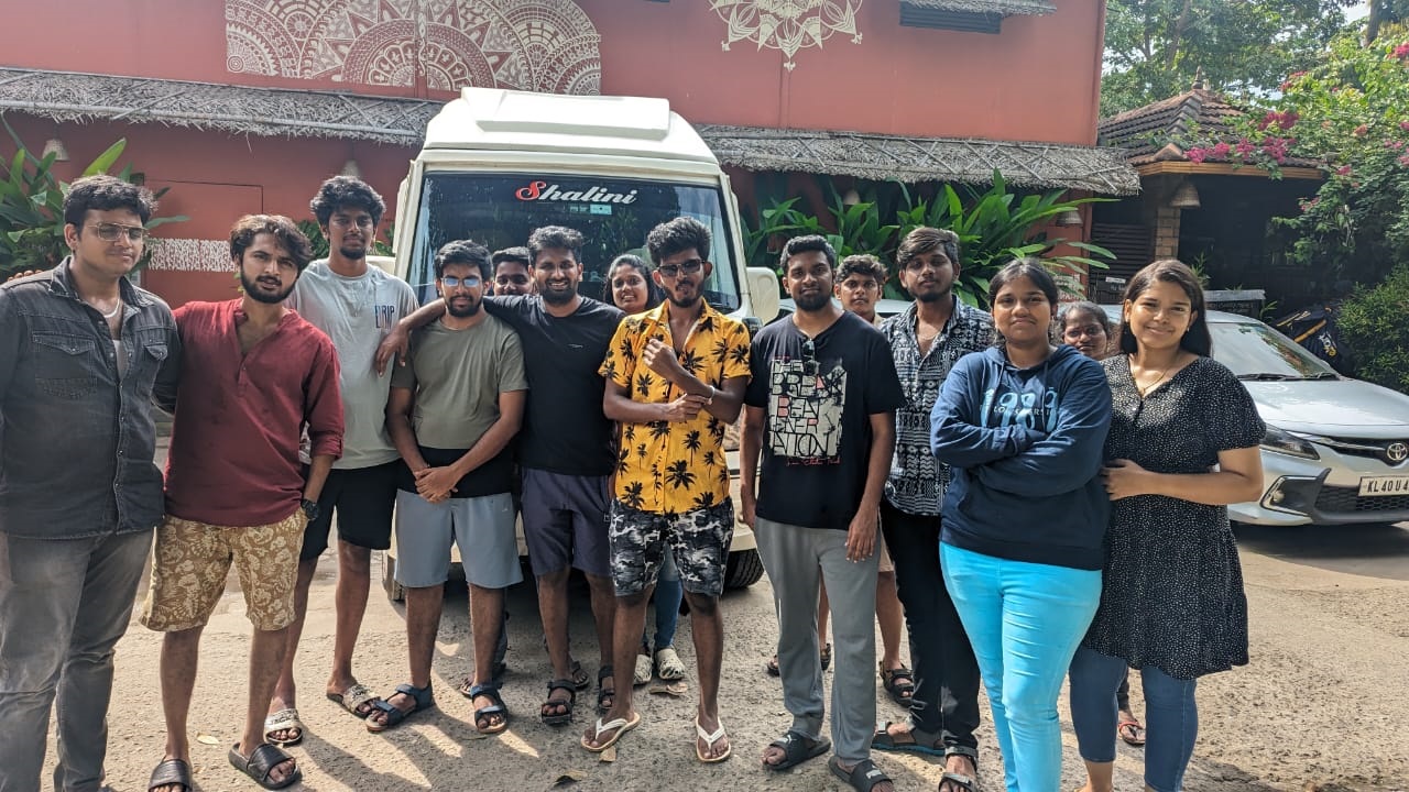 Shalini Cabs and Tempo Travellers -  Rameswaram Tour Packages