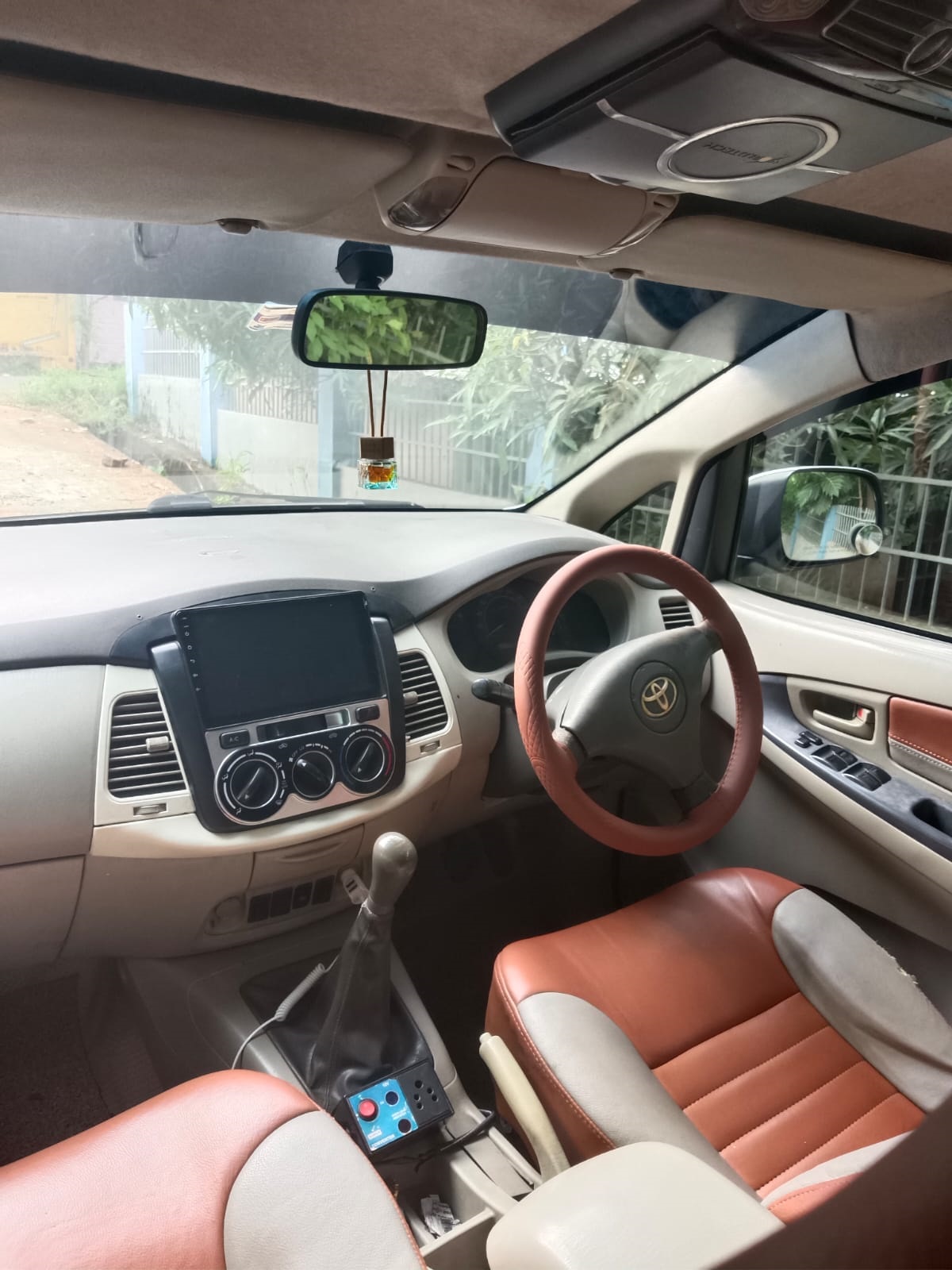 Shalini Cabs and Tempo Travellers - Kochi Tour Package
